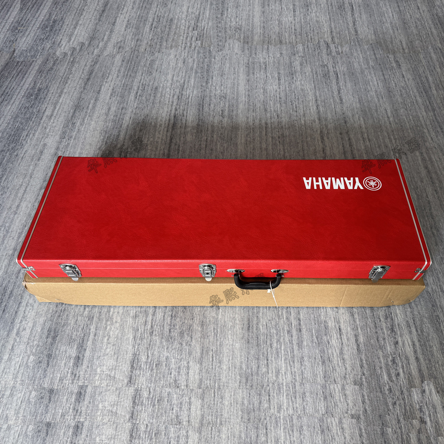 YAMAHA雅马哈 PAC系列电吉他通用琴盒 ST高档红色带锁 方形琴箱