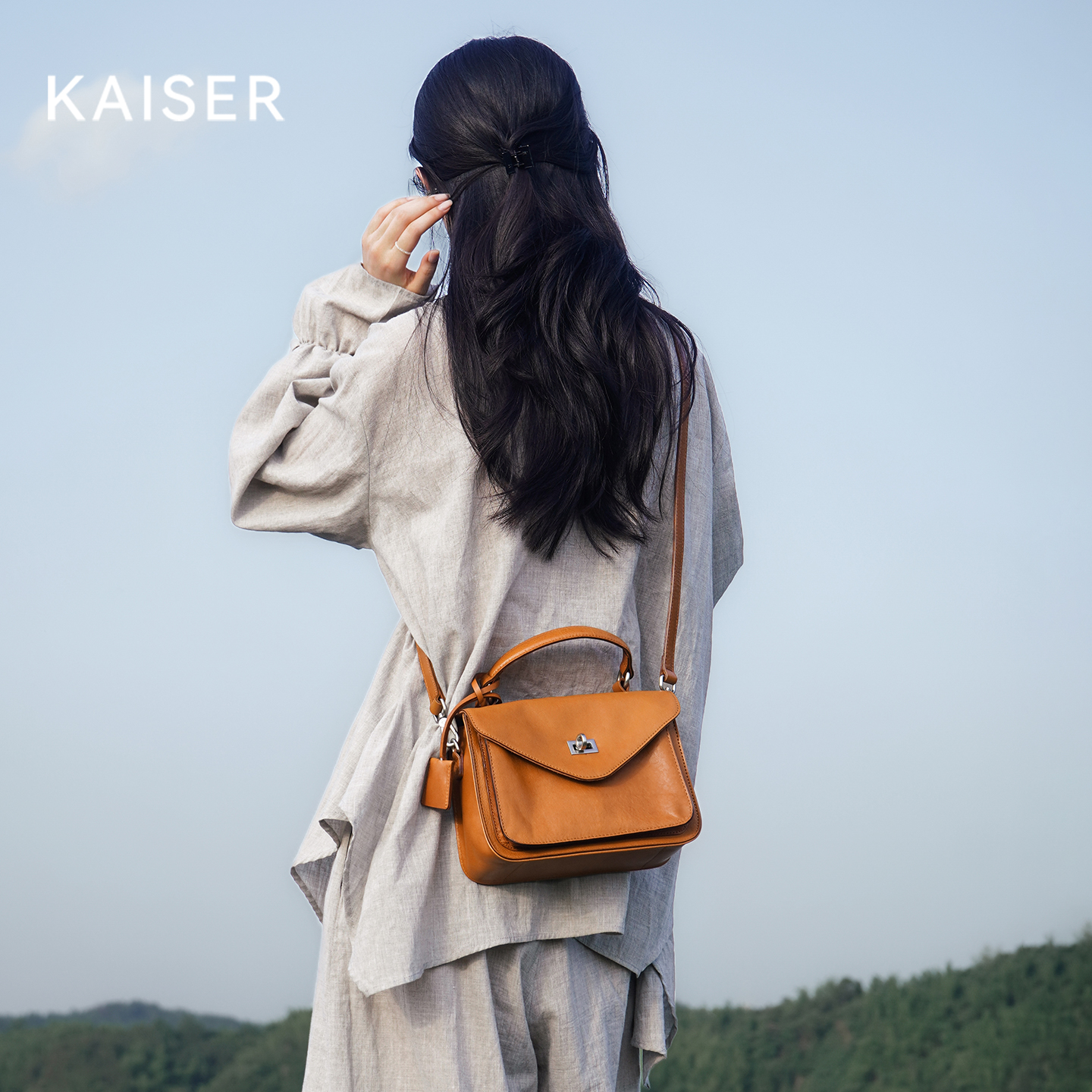 凯撒头层植鞣牛皮手提包