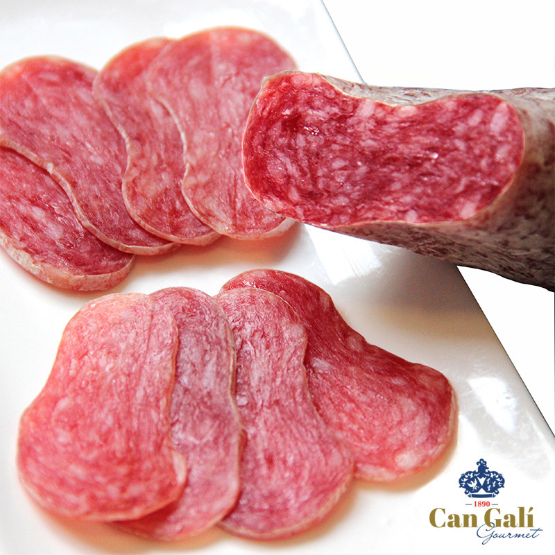 西班牙进口美食发酵风干食品香肠萨拉米搭配红酒披萨早餐面包沙拉