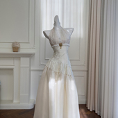 芷汀「阿尔忒弥斯」法式 复古优雅挂脖礼服裙露背绑带度假风连衣裙