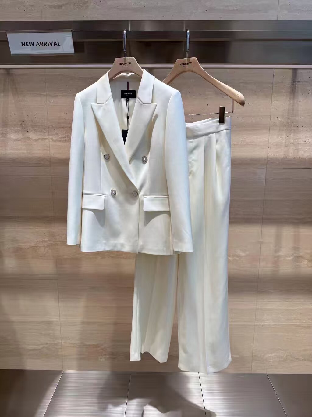 Daniel Hechter丹尼爱特2025秋冬正品国内代购女装西服WX12401