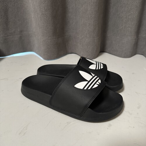 Adidas阿迪达斯运动拖鞋男子