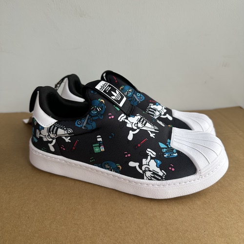 Adidas/阿迪达斯 三叶草中小童运动透气休闲鞋JH6495IG7040JD0686