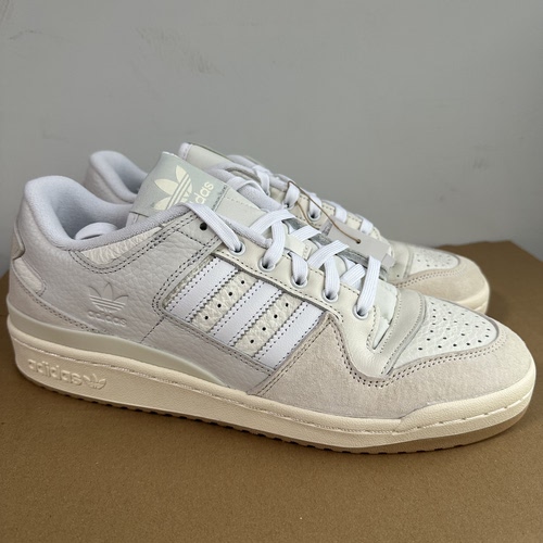 adidas阿迪达斯三叶草FORUM 84 LOW男女低帮运动板鞋FY7998