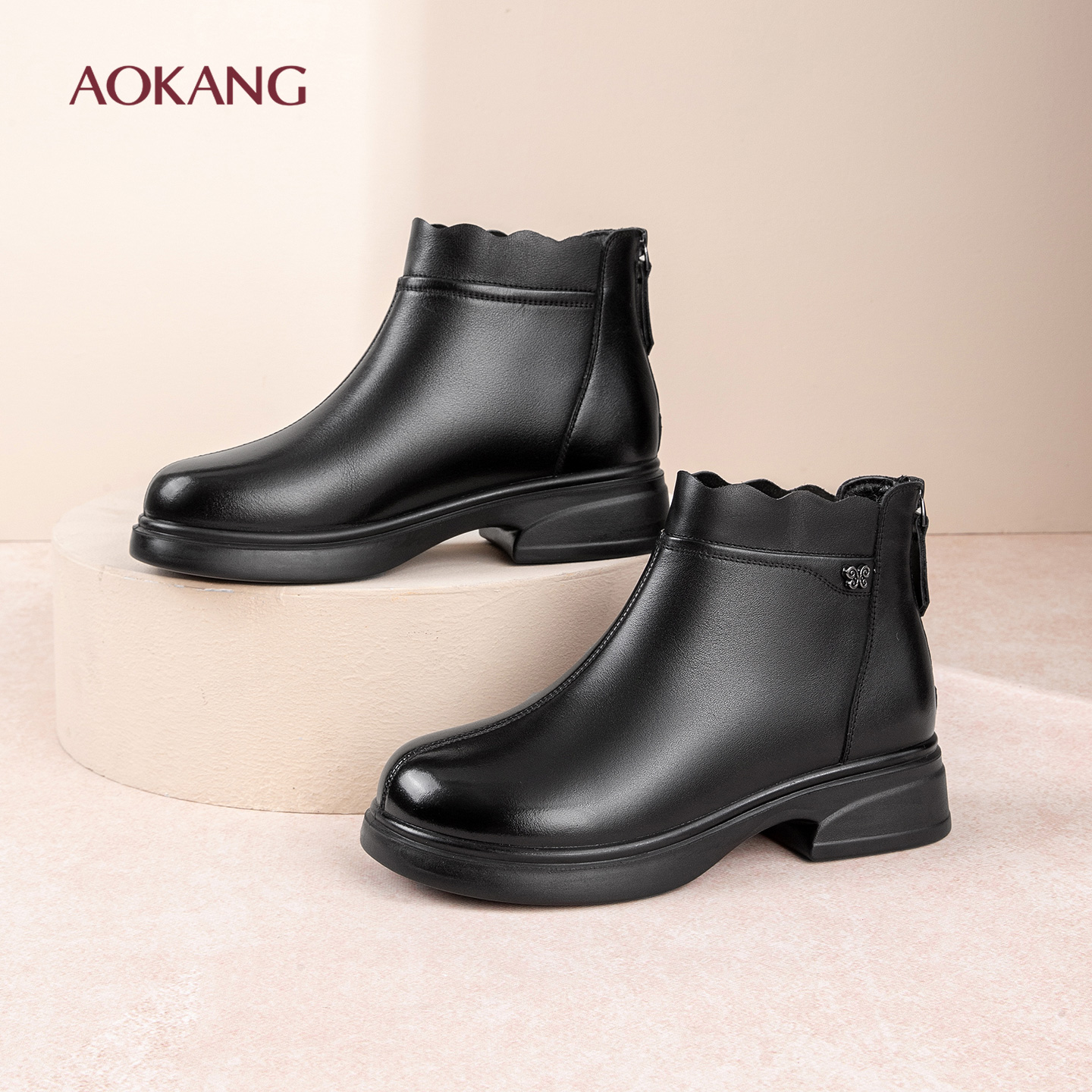 奥康妈妈棉鞋棉靴2025冬季新款式真皮加绒保暖舒适厚底短靴