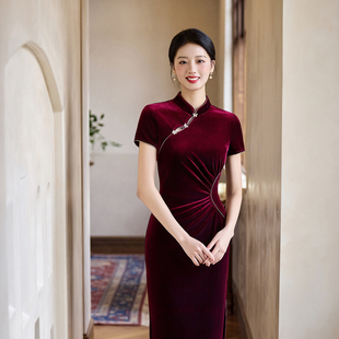 传统修身 短袖 优雅走秀演出婚庆礼服裙 金丝绒长款 改良旗袍2025新款