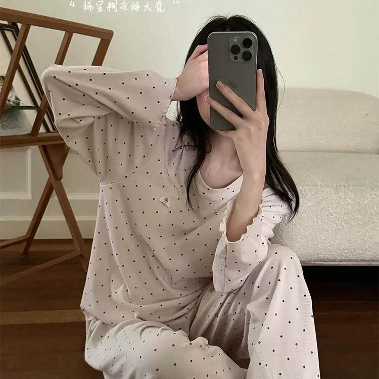 圆点薄绒睡衣/家居服无注册商标