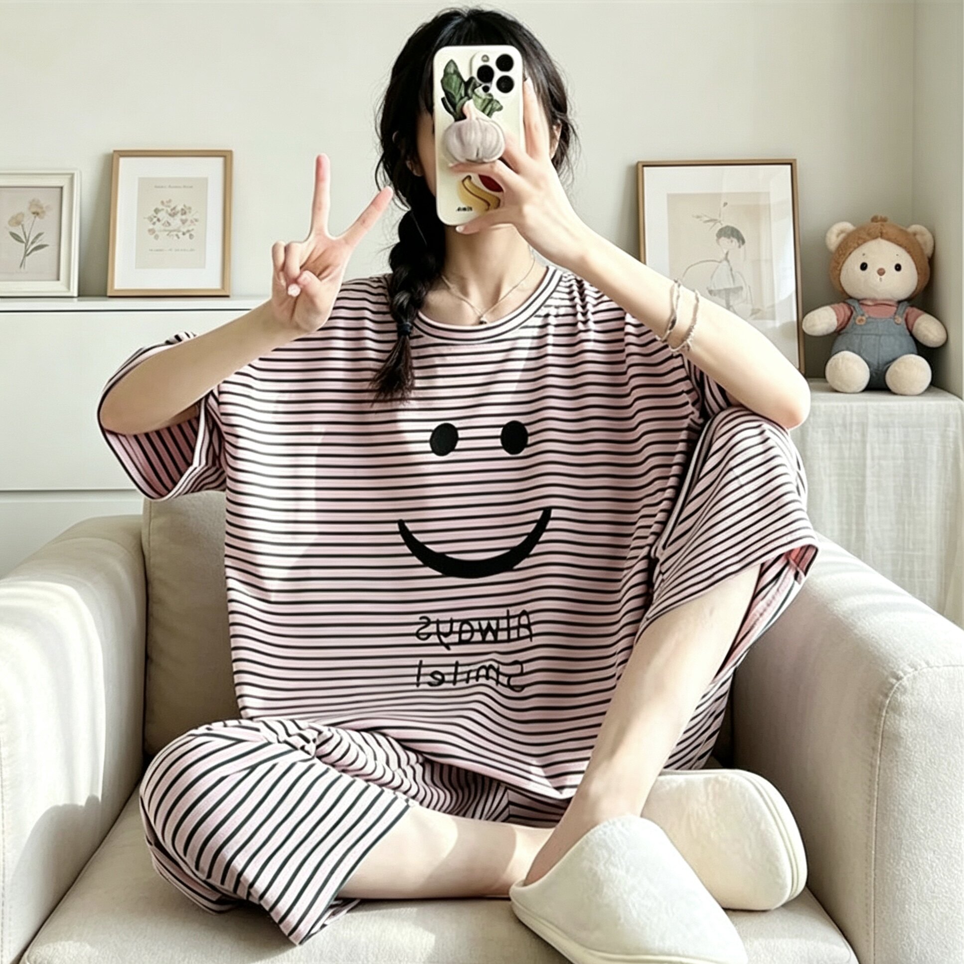简约休闲风笑脸条纹图案女士睡衣夏季宽松大码可外穿家居服套装