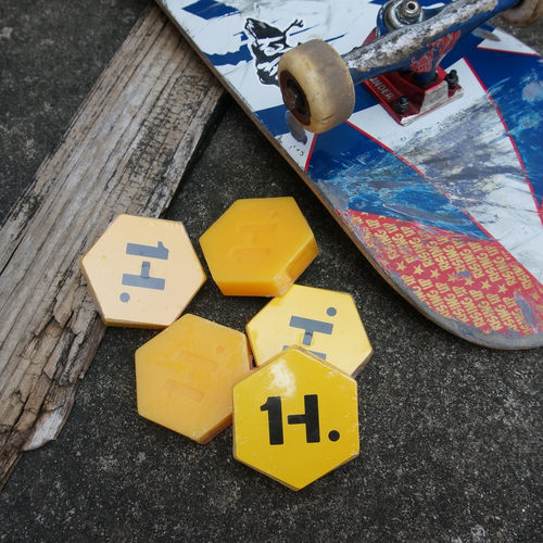 DBH专业滑板蜡道具石边台子润滑专用蜡块助滑双翘板蜡旅行滑板店