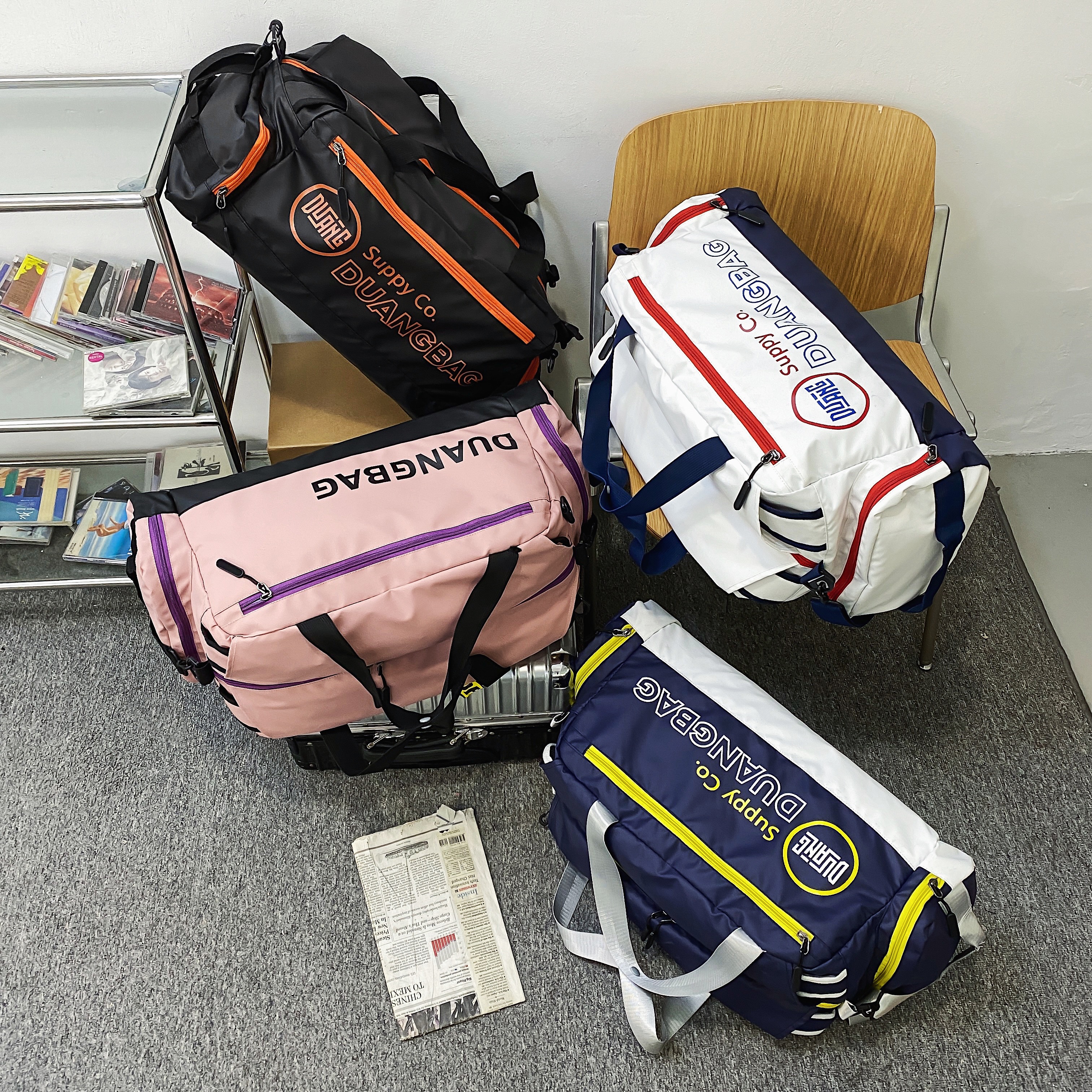 2025新款干湿分离健身包男女大容量轻便短途旅行背包手提双肩包