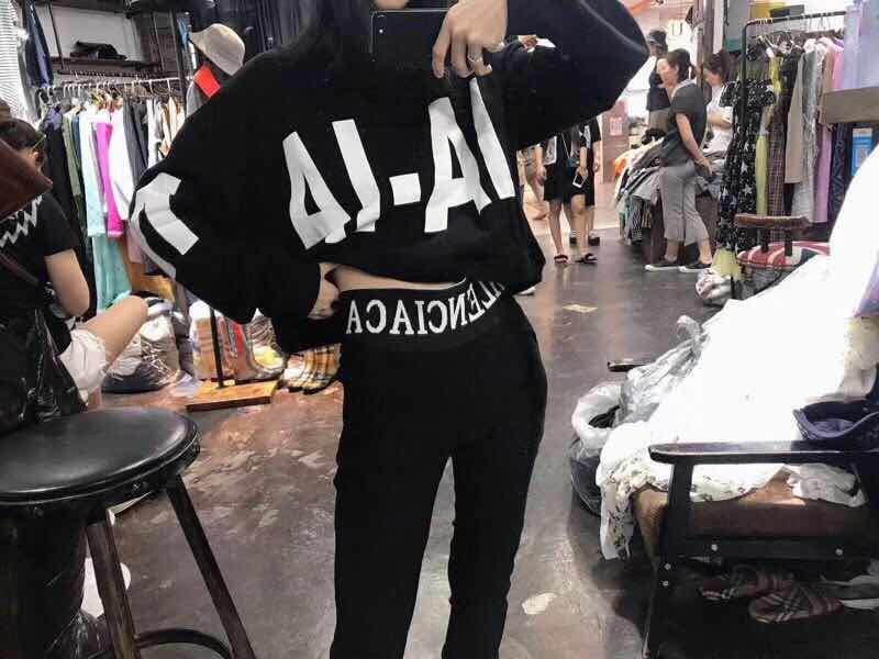 Å·ÖÞÕ¾2018ÕýÆ·ÔçÇïŮװпî´ó×Öĸ¿íËɶ̿îÎÀÒ£«×ÖĸÑü¿ã×ÓÌ××°