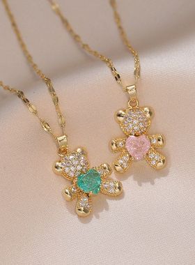 项链女网甜美红爱心小熊锆石小众时尚新款设计感吊坠气质钛钢项链