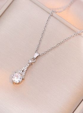 项链女 日韩风网红小水滴锆石几何小众新款设计吊坠气质钛钢项链