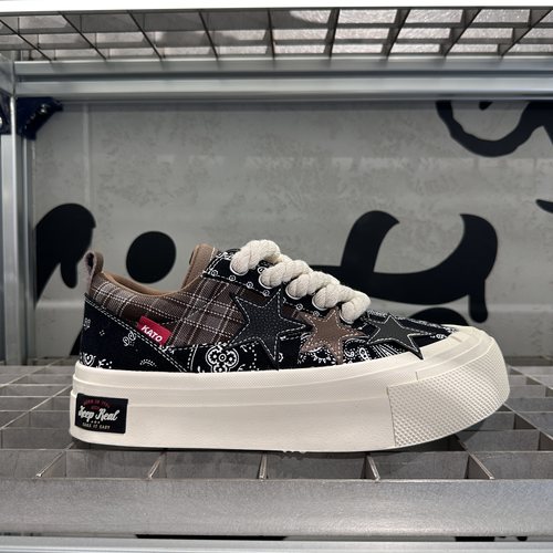 kaalixto星星鞋帆布鞋增高休闲鞋