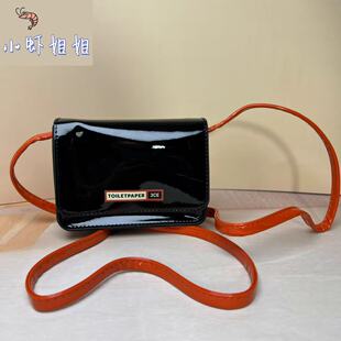 3ce黑色漆皮斜背包单肩包 黑橙撞色 有肩带皮质小包包