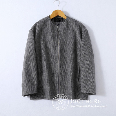 宽松廓形圆领毛呢拉链外套