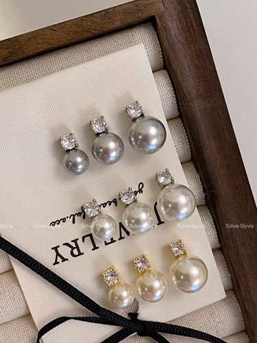 施家澳白色戴妃耳钉银灰银针