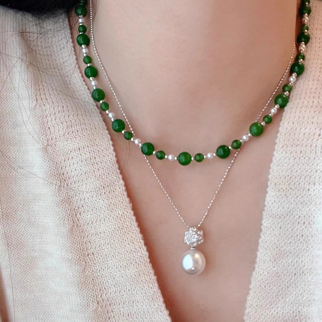 s925银显白绿玉髓珍珠锁骨项链