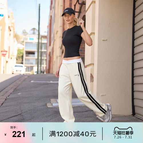 LornaJane瑜伽健身运动上衣套装