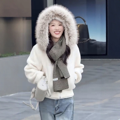 冬季韩系连帽加厚羊羔毛短外套