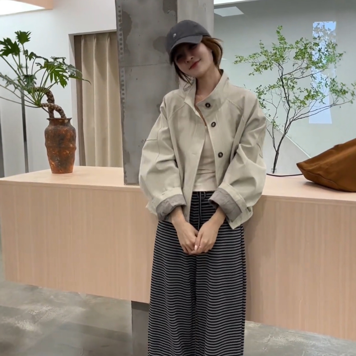 韩系设计感立领夹克短外套