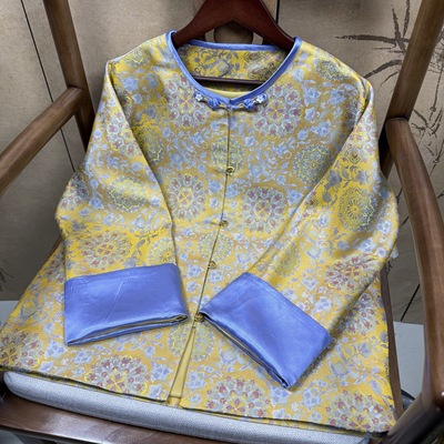 现【金色宝相花】高贵优雅三马宋锦团花金色新中式圆领花扣外套