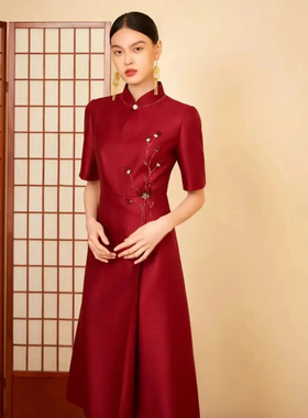 六礼17979旗袍裙复古修身时尚气质酒红色中长款喜婆婆喜妈妈礼服