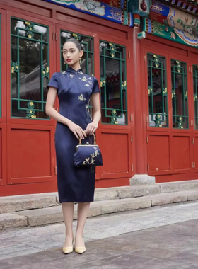 17718/68618朱紫褕时尚旗袍气质蓝色中长款民国风修身立领高贵