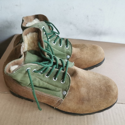 3514库存翻毛牛皮羊毛靴超保暖户外模压大头靴雪地靴老棉鞋圆头