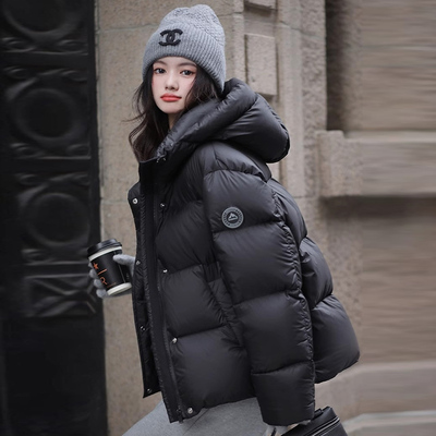 雅鹿短款泡芙羽绒服女冬季外套