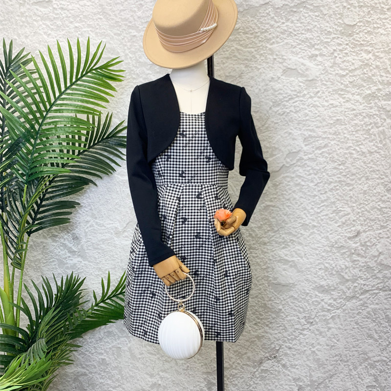 可路莎2211186复古棋盘格两件套女春秋新款内搭格纹A字裙套装,女装/女士精品,时尚套装,淘宝优惠券,粉丝福利购,淘宝优惠卷