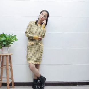 可路莎针织连衣裙秋冬撞色格子羊毛针织中裙打底内搭女C99647
