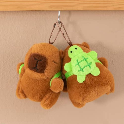 卡皮巴拉毛绒挂件钥匙扣挂饰