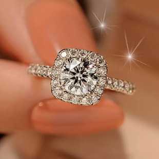 S925莫桑石戒指满天星小方糖1克拉50分包镶女款经典镀银四爪钻戒