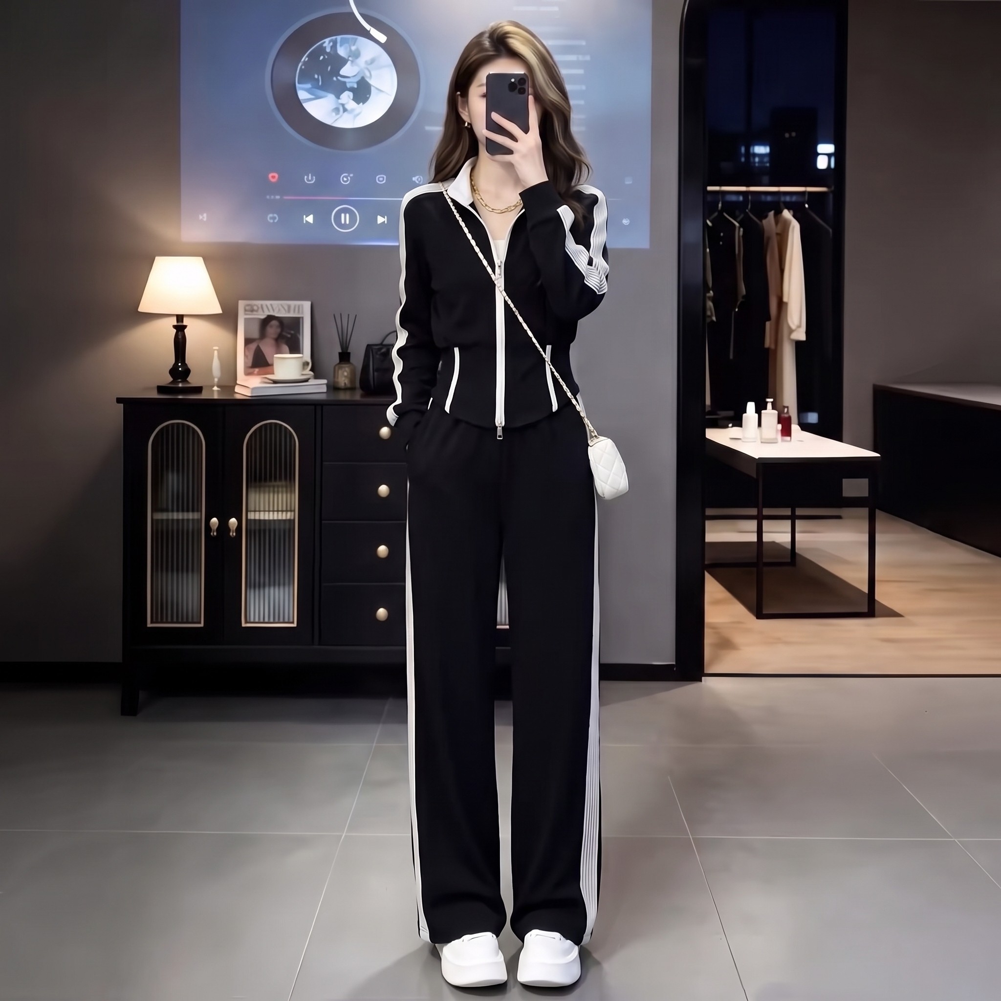 时尚潮流黑色休闲运动套装女秋季