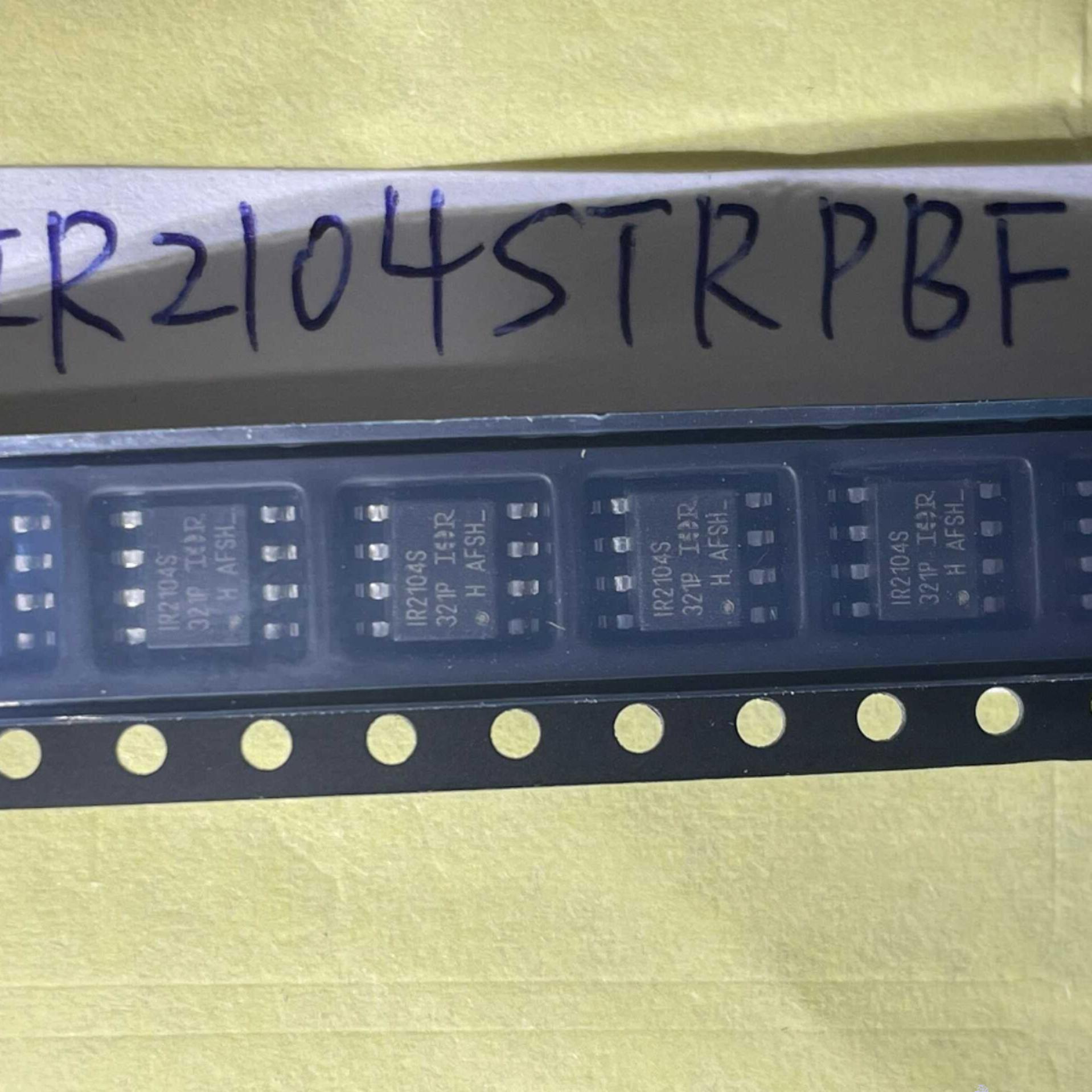 IR2104STRPBF IR2104S 栅极驱动芯片 封装SOP-8 全新原装