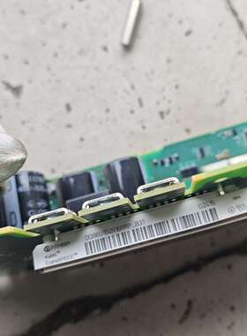议价英飞凌模块IFS100B12N3E4P-B11可维修