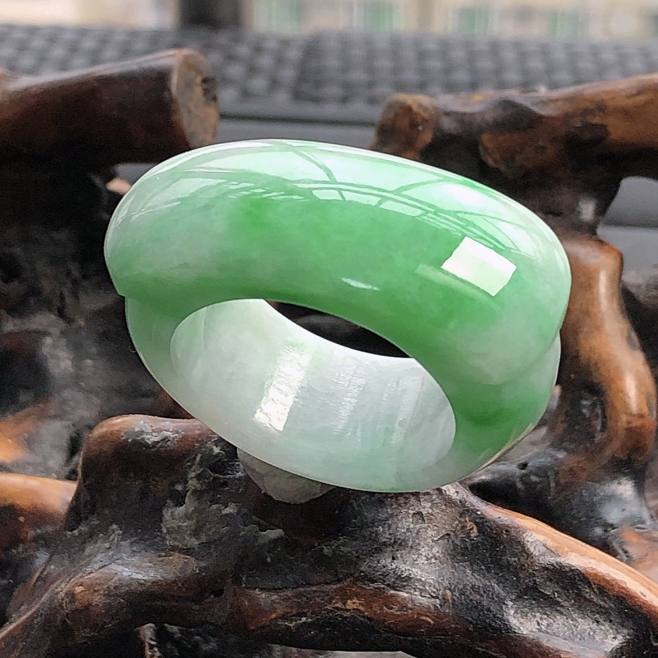 21mm缅甸天然翡翠A货马鞍戒指