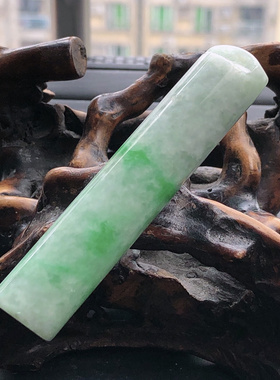 自然光实物拍/缅甸天然翡翠A货飘绿镂空龙管平安柱挂件37.69g