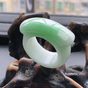 自然光实物拍/缅甸天然翡翠A货圈口20mm23号马鞍戒指/指环16.38g
