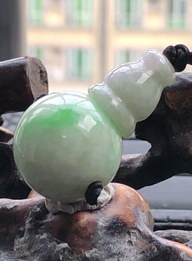 自然光实物拍/缅甸天然翡翠A货飘绿三通佛头圆珠14.95g带证书老坑