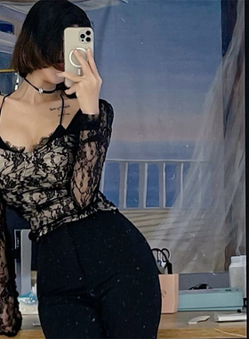 图图小有名气黑色套头通勤百搭低领假两件蕾丝长袖白打底上衣2024