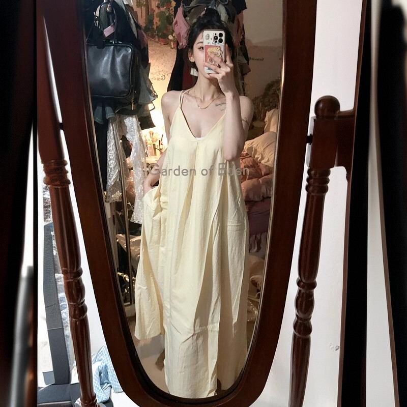 图图小有名气的家居服复古鹅黄色V领吊带连衣裙夏季新款宽松长裙