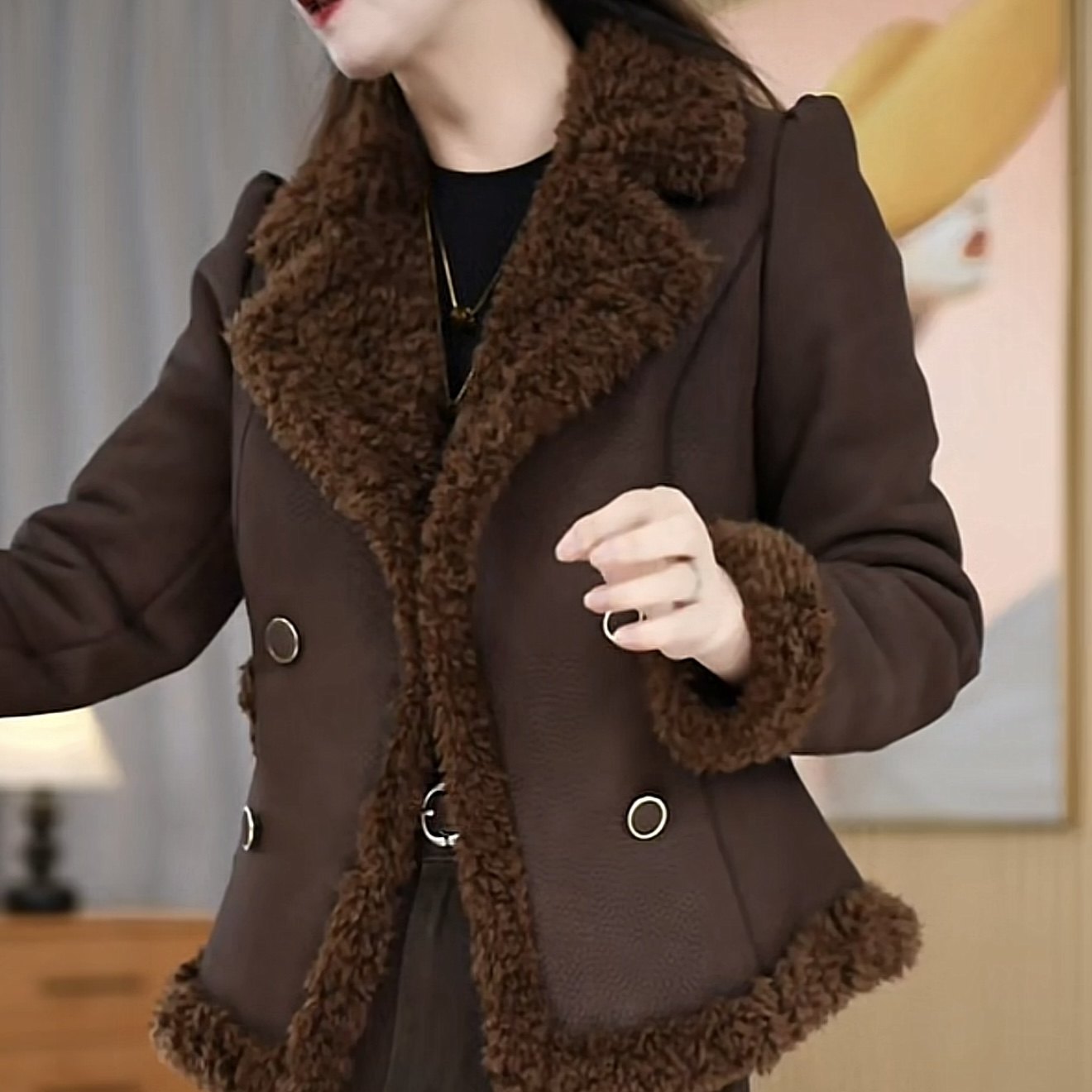 高档皮毛一体短款外套2025冬季新款加绒加厚修身显瘦时尚气质上衣,女装/女士精品,短外套,淘宝优惠券,粉丝福利购,淘宝优惠卷