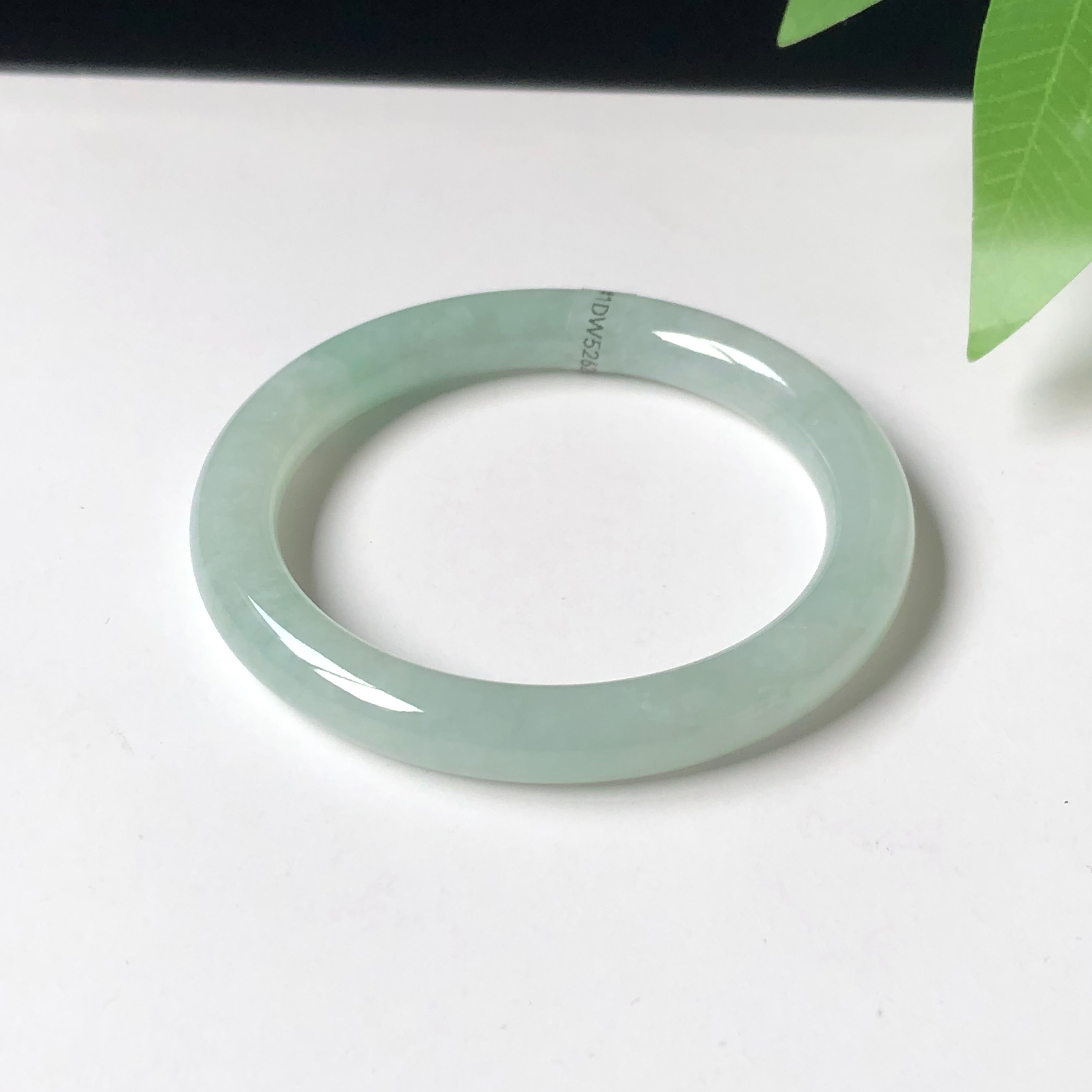 55圈1DW526250圆条 大艺珠宝冰糯种晴水绿缅甸天然A货翡翠玉手镯