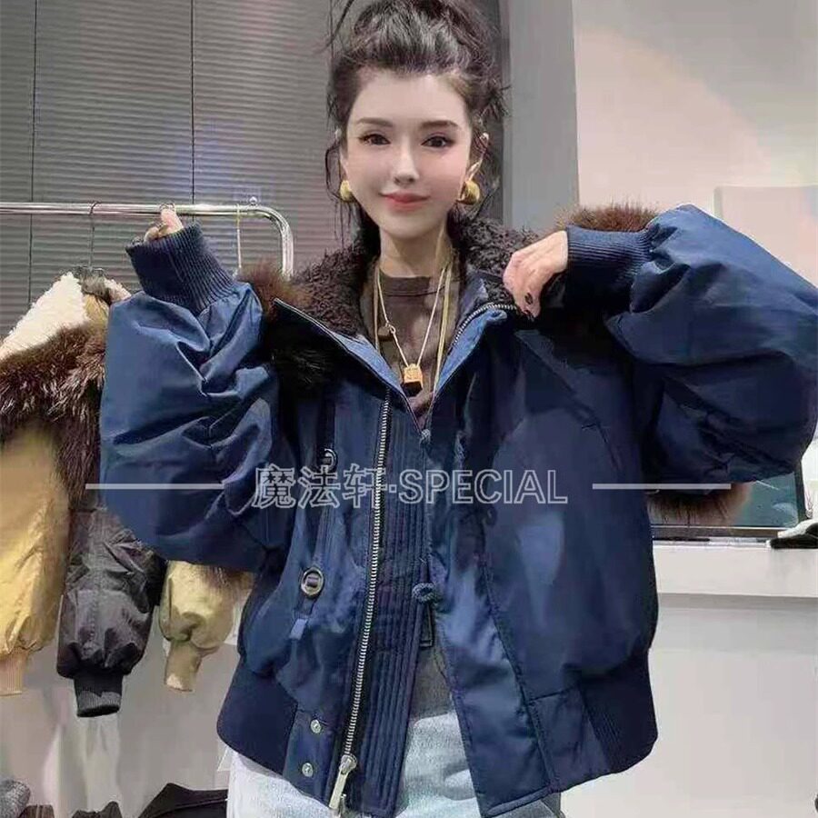 派克服羽绒服女2025新款冬毛领