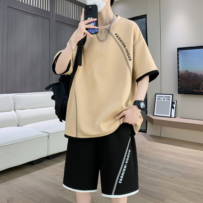 赠送运费险丨轻松穿出高级感，一键get夏季休闲潮牌短袖T恤男套装