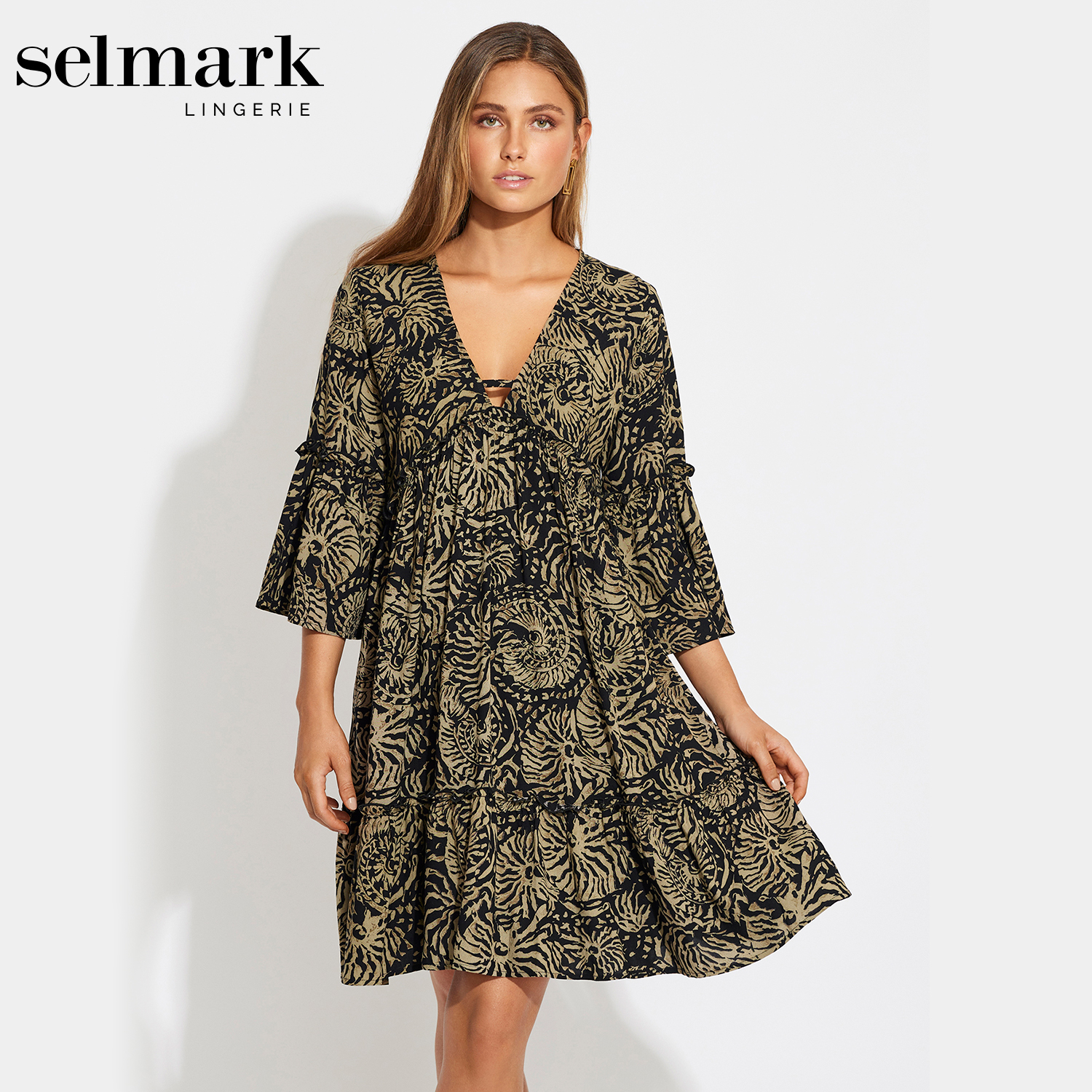 Selmark沙滩裙海边度假防晒裙女