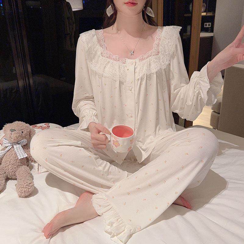 趣味约会战袍睡衣女春秋