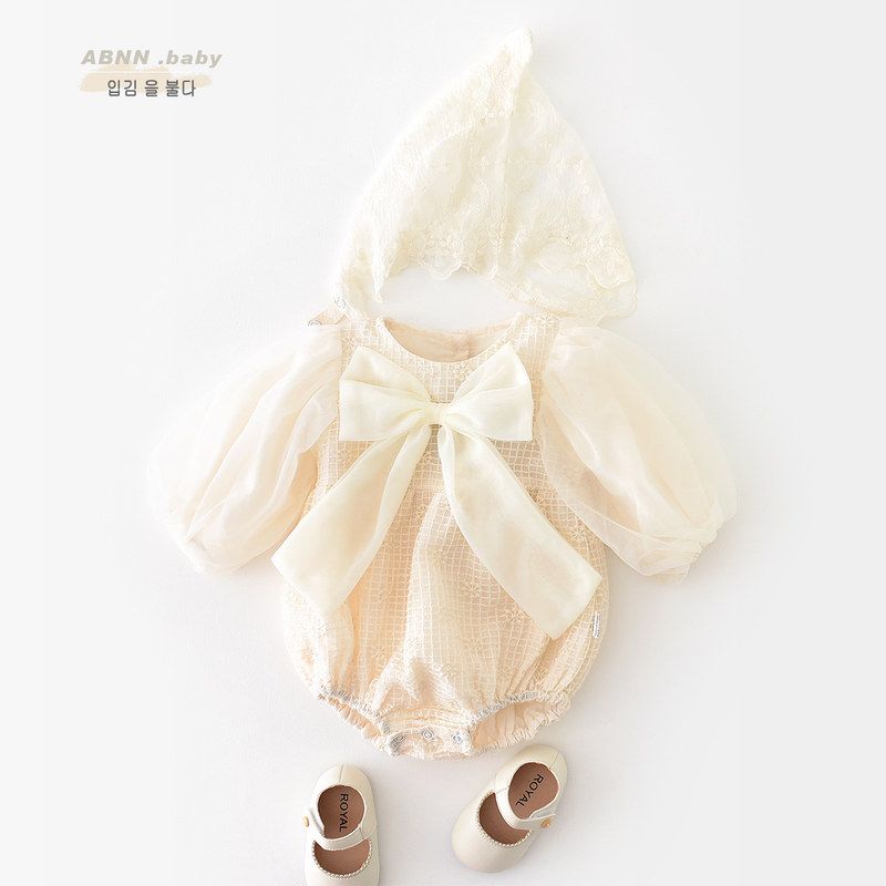 婴儿公主衣服春秋装新款女宝宝洋气蝴蝶结泡泡袖连体衣新生儿爬服